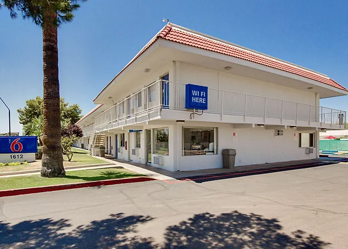 Hotel 6-tempe, Az - Scottsdale South
