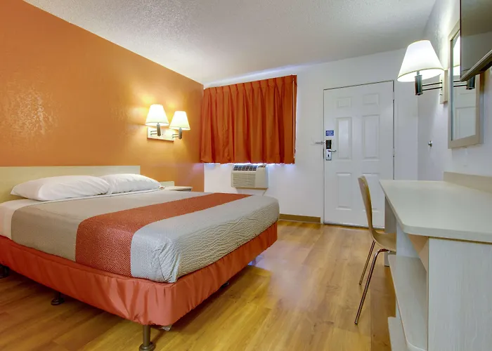 Hotel 6-tempe, Az - Scottsdale South 3*